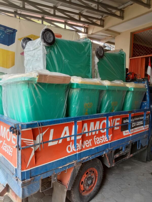 Kirim TEMPAT SAMPAH PLASTIK BESAR ATARI 360 LITER KE CIDENG - JAKPUS2 TEMPAT SAMPAH PLASTIK BESAR ATARI 360 LITER, KIRIM KE CIDENG - JAKARTA PUSAT Oleh Tim RAJA PLASTIK INDONESIA