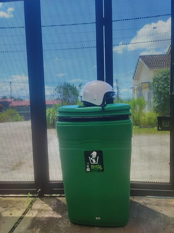TEMPAT SAMPAH PLASTIK BESAR KOTAK 220 LITER GL BIO DUSTBIN 2022 RAJAPLASTIK (1) TEMPAT SAMPAH PLASTIK BESAR KOTAK 220 LITER GL BIO DUSTBIN 2022 | TEMPATSAMPAHPLASTIK.ID